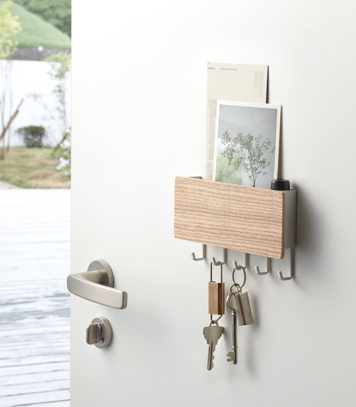 Magnetic Steel and Wood Key Organizer product image - Walnut