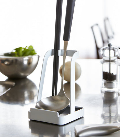 Steel Lid and Utensil Rest product image