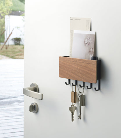 Magnetic Steel and Wood Key Organizer product image