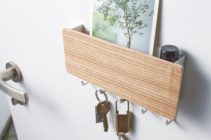 Magnetic Steel and Wood Key Organizer product image
